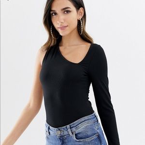 One shoulder asymmetric bodysuit